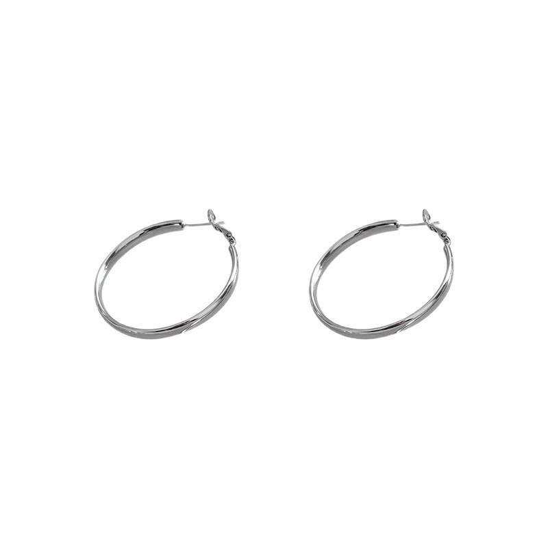 Plain ring earrings, a new bestseller in 2025, exude a sense of high-end sophistication. Exaggerated large ear rings exude a light luxury and unique ring earrings for women Item Picture