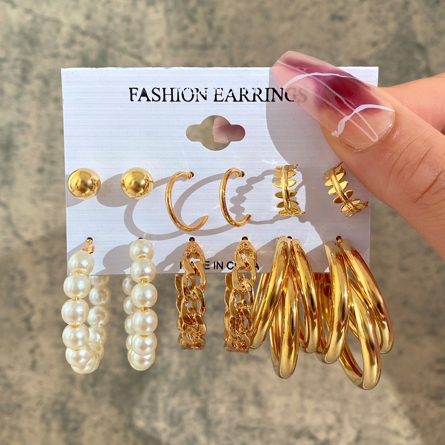 European and American fashionable metal circle imitation pearl stud set, creative and elegant cross-border heart-shaped butterfly earrings for women details Picture