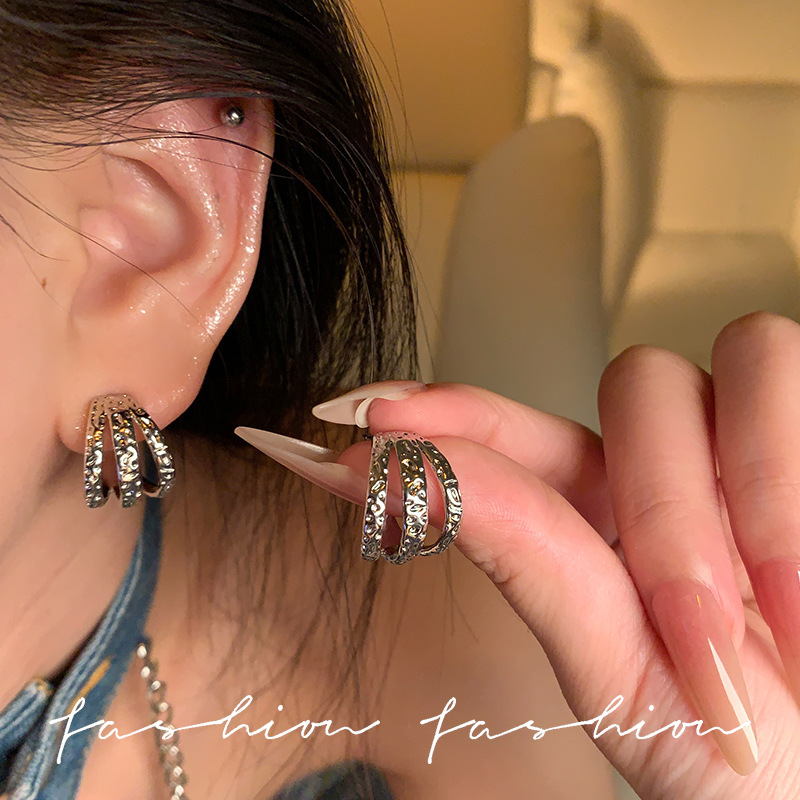 Micro-inlay fashionable and elegant, versatile stud earrings for women 2025 new stylish earrings, niche design sense, high-end feel, women's earrings details Picture