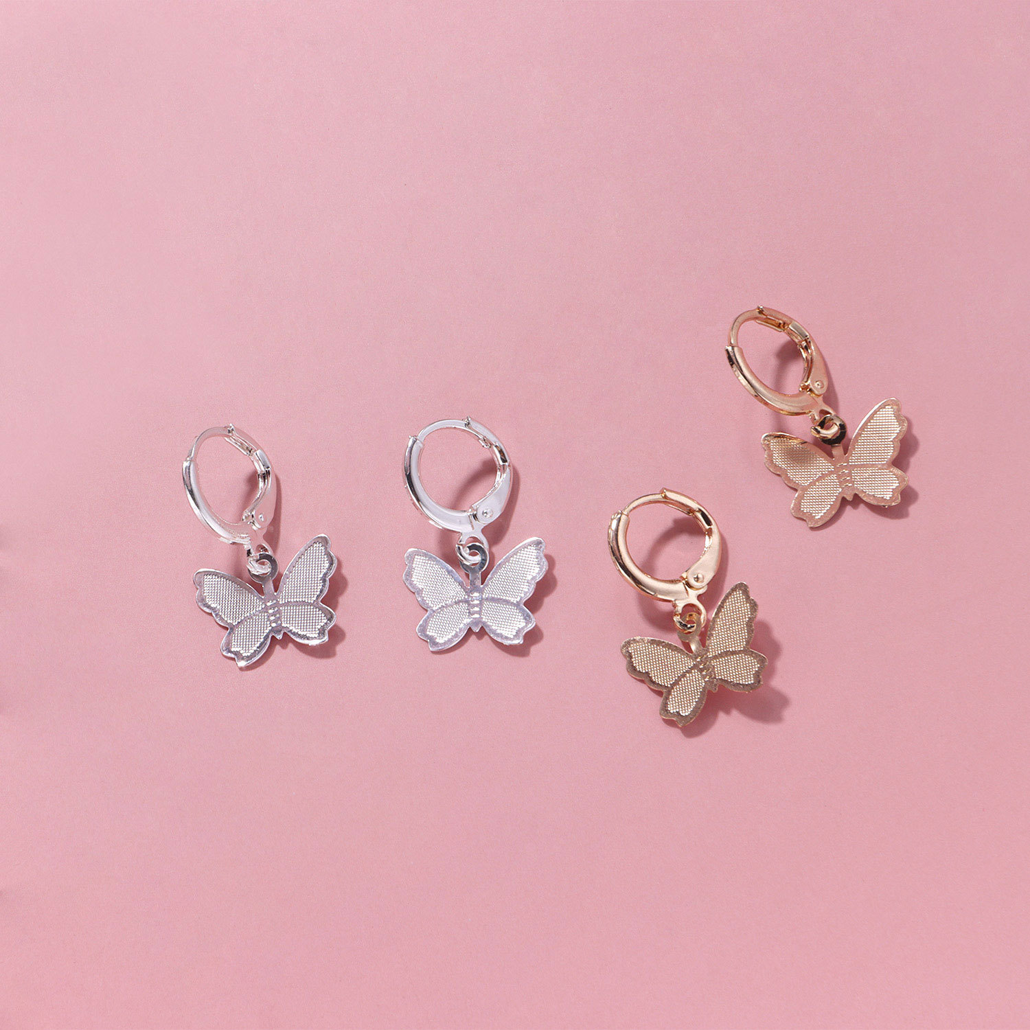 European and American cross-border jewelry, fashionable and creative alloy butterfly earrings, simple and retro geometric and elegant ear buckles and earrings for women Specification drawing