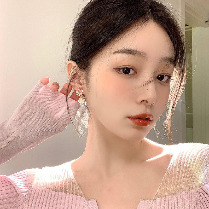 S925 Silver Needle small and exquisite cat's eye stone bow stud earrings for women, simple and personalized circle diamond earrings wholesale Specification drawing
