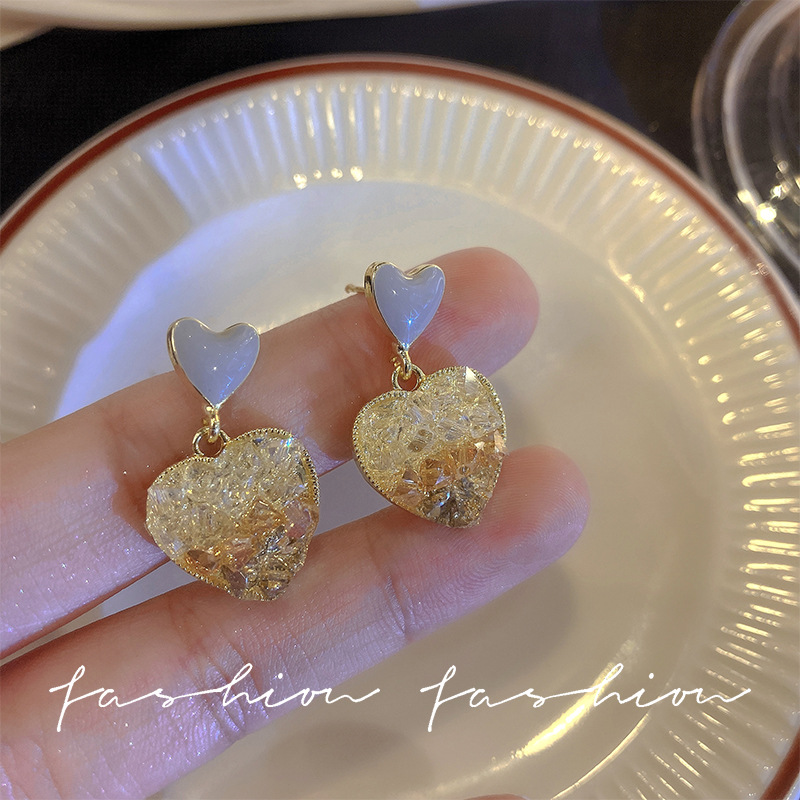 925 Silver Needle Crystal Gradient heart-shaped Earrings, high-end and elegant, popular heart-shaped earrings and accessories, elegant wholesale full figure