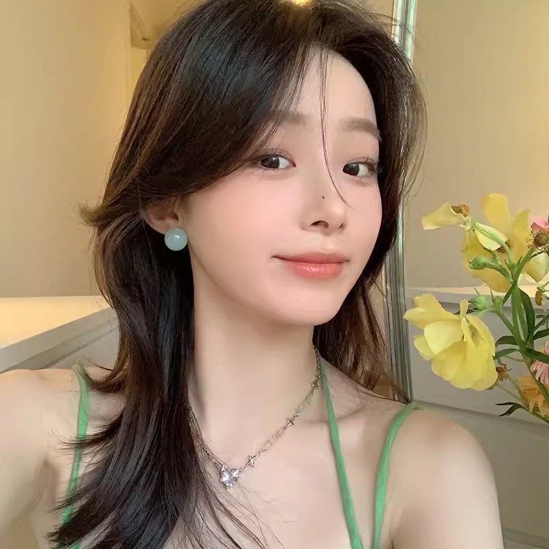 Jelly-colored acrylic round bead Chinese-style stud earrings for women, sweet, small and high-end summer earrings, simple and elegant earrings details Picture