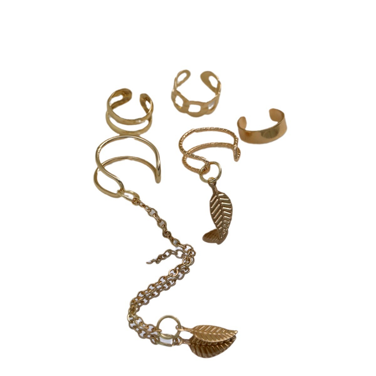 A 5-piece set of creative and light luxury C-shaped ear clips featuring cross-border fashion, temperament and individuality, golden leaf tassel chain Item Picture