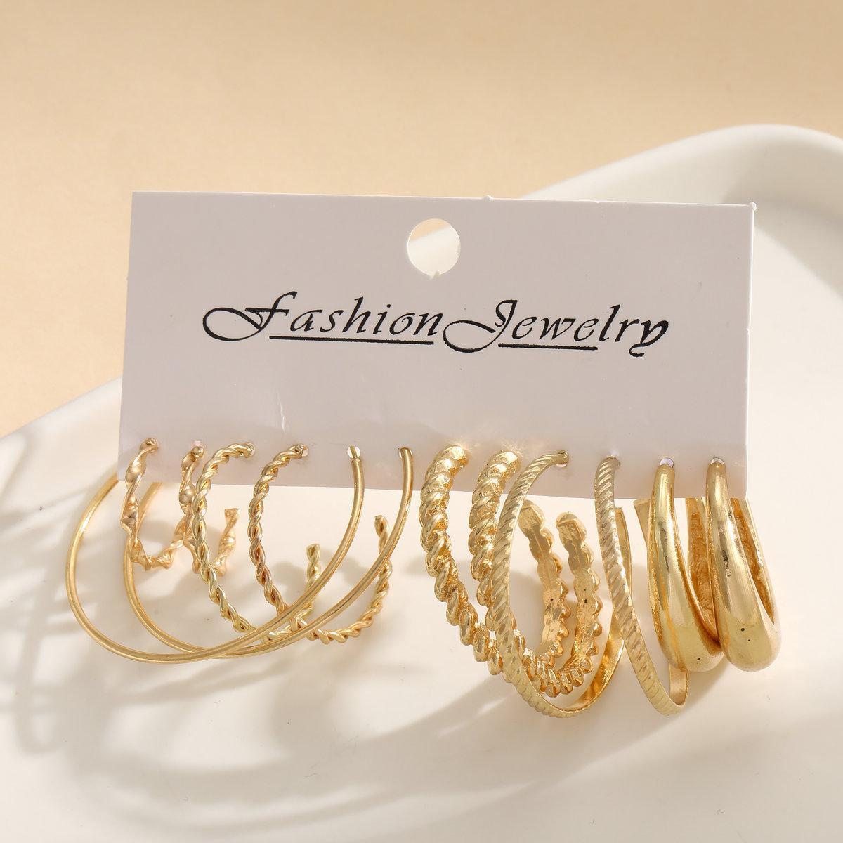 European and American style alloy ear rims, square geometric earrings, retro classic earrings, Hepburn style earring set of 6 pieces Application Scenario