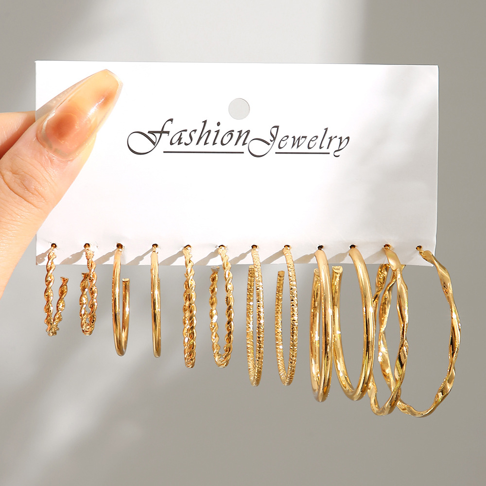 New European and American accessories, personalized ins ear rings, golden C-shaped earrings, rhinestone ear rings, chain earrings wholesale Specification drawing