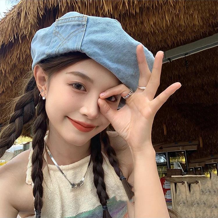 Zhao Liying's same spring stud earrings for women, no need to remove them for sleep, ear piercings, ear rings, niche design, fashionable and versatile earrings Specification drawing