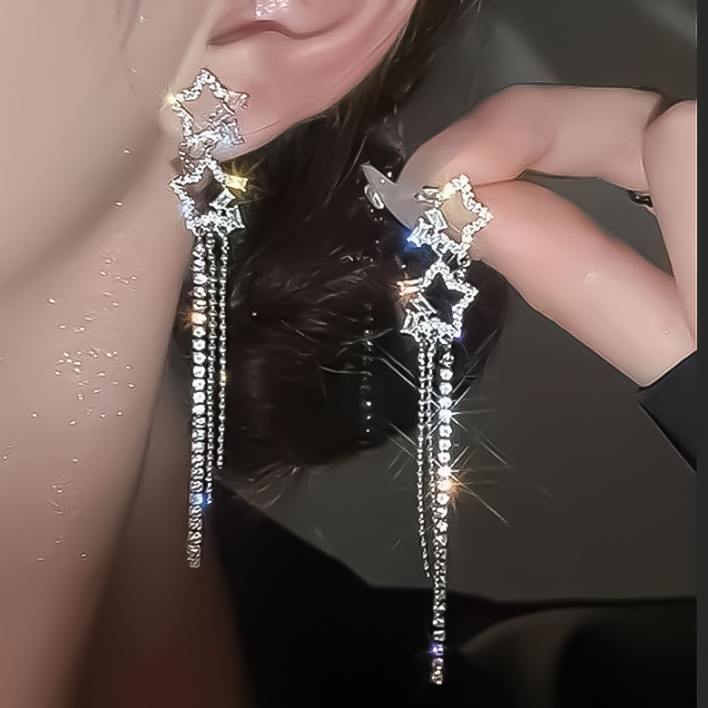 shein's best-selling five-pointed star rhinestone long tassel earrings, cross-border rhinestone star-shaped decorative pendant earrings details Picture