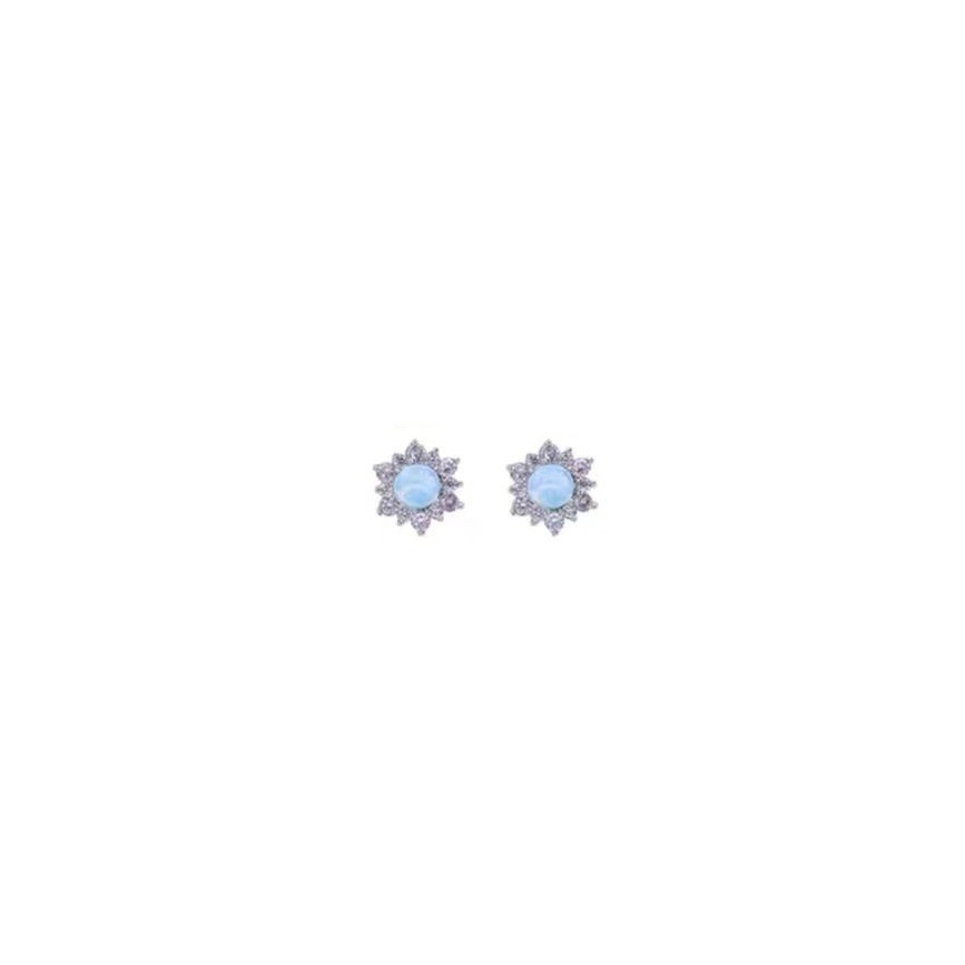 Cold and elegant sapphire diamond-encrusted stud earrings for women, isn style light luxury exquisite earrings, high-end and unique niche earrings Item Picture