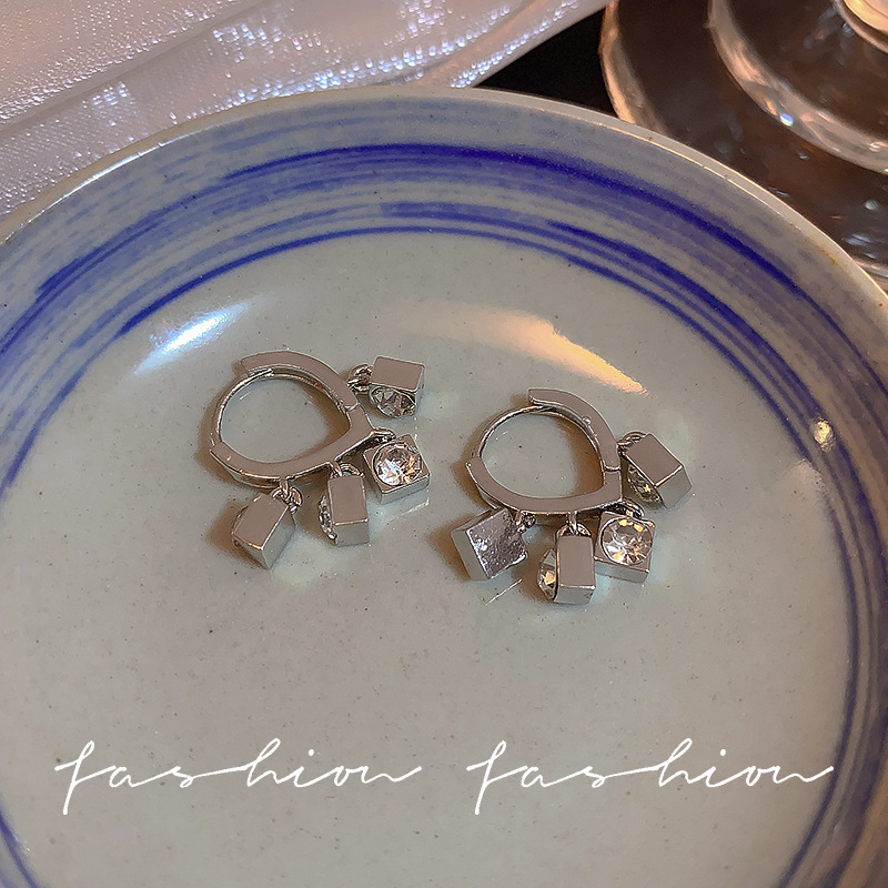 925 Silver Needle earrings for Women, with a light luxury and niche design sense, summer earrings, versatile and elegant tassel pendant ear buckle accessories details Picture