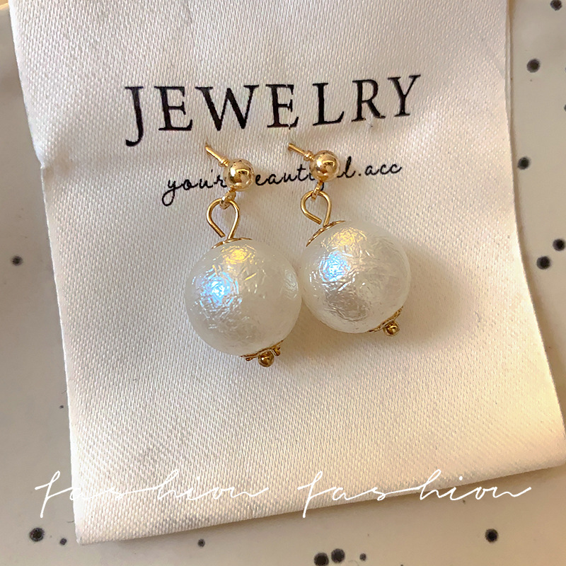 925 silver needle retro stud cotton pearl earrings for women, French high-end style, elegant and simple earrings Specification drawing