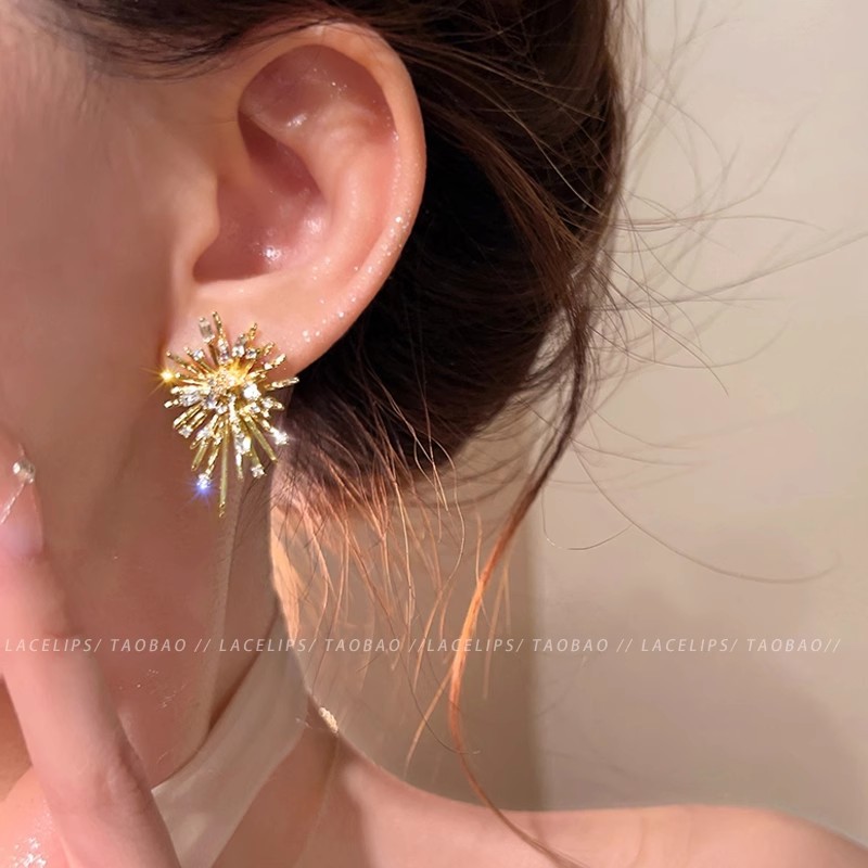 Retro micro-inlaid zircon firework stud earrings for women, a niche design of fashionable earrings, a versatile and elegant ear accessory for autumn and winter details Picture