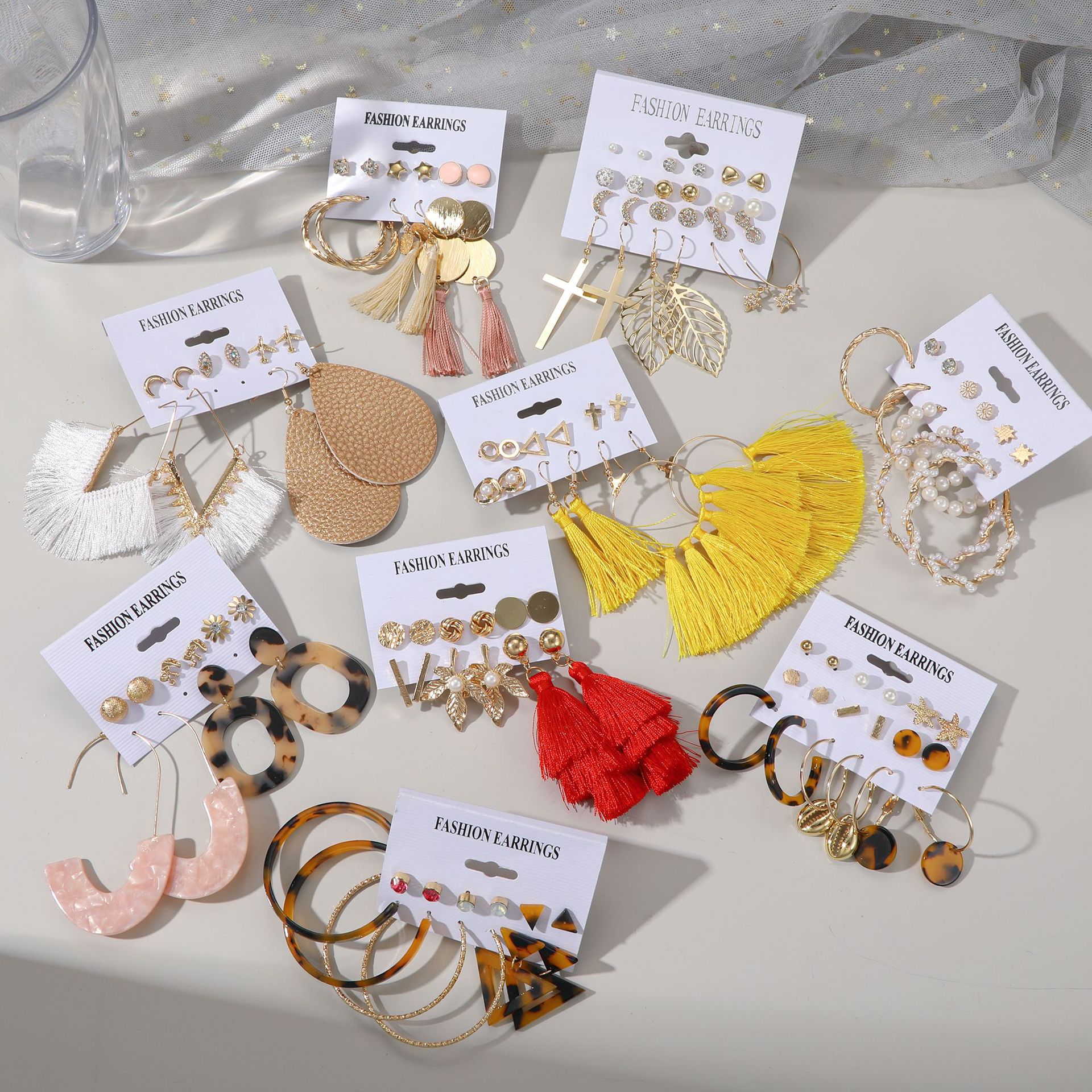 Amazon's best-selling earring set: A cross-border imitation pearl Bohemian fringe earring set from Europe and America details Picture