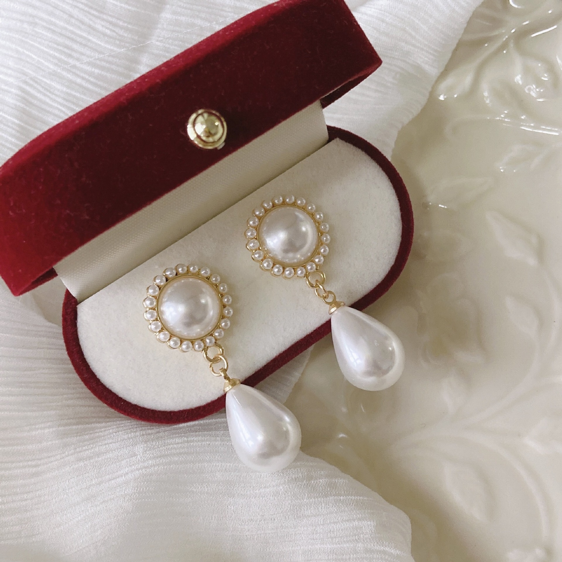 S925 Silver Needle Baroque teardrop pearl earrings, court-style sunflower earrings, Korean simple and elegant full figure