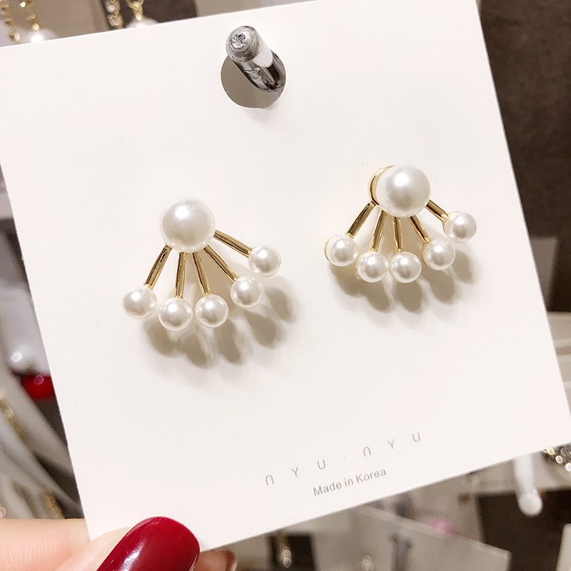 The new 925 silver needle, fresh and delicate fan-shaped pearl earrings are sweet, simple and versatile, super ethereal and niche earrings for women details Picture