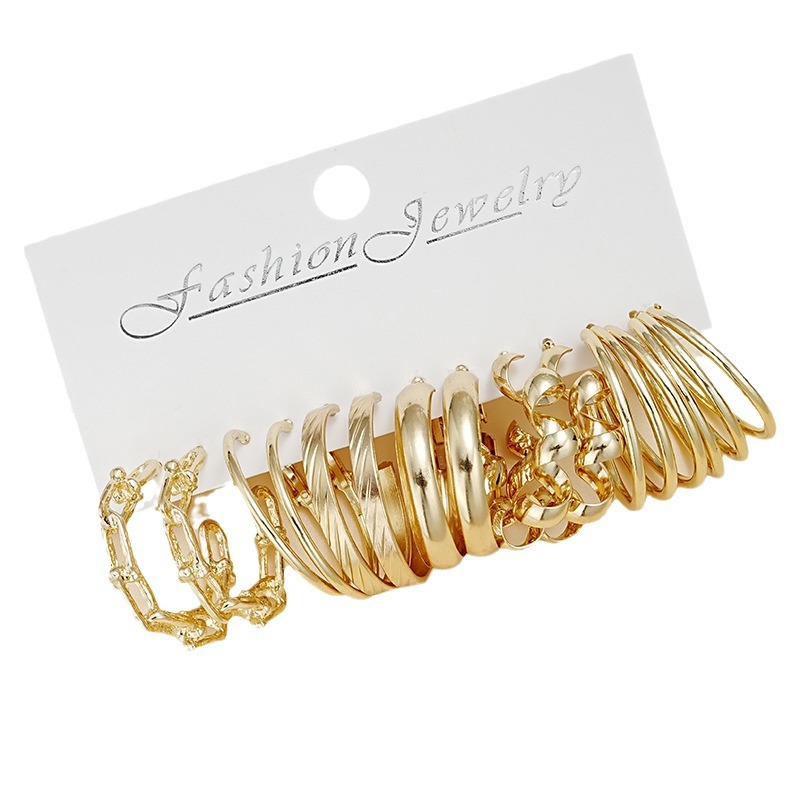 A new set of retro and high-end earrings with a twisted three-tube chain in gold for women, featuring cross-border styles from Europe and America Item Picture