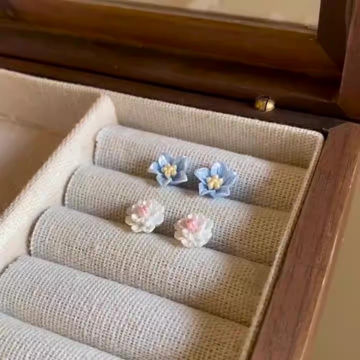 925 Silver needle blue and pink camellia ear studs, small, exquisite and sweet earrings, fresh and versatile, simple earrings wholesale details Picture