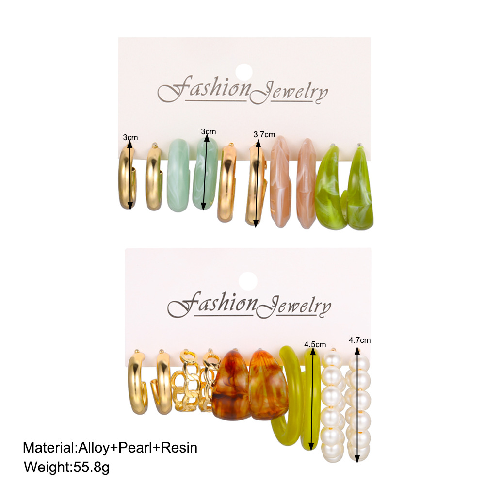 A new cross-border bestseller set of 10-piece imitation pearl resin earrings, a creative and stylish C-shaped earring set with a European and American style Specification drawing