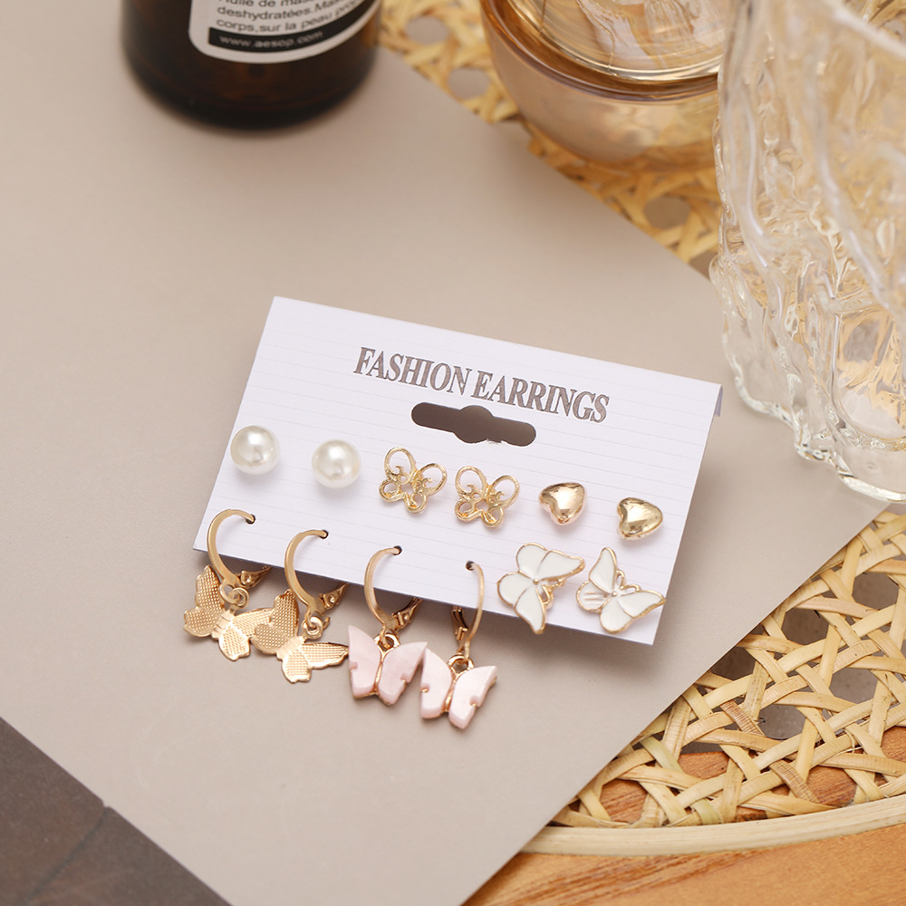 Independent station earring set, cross-border acrylic butterfly earring set, 6 pairs of creative and simple pink crystal earrings Application Scenario
