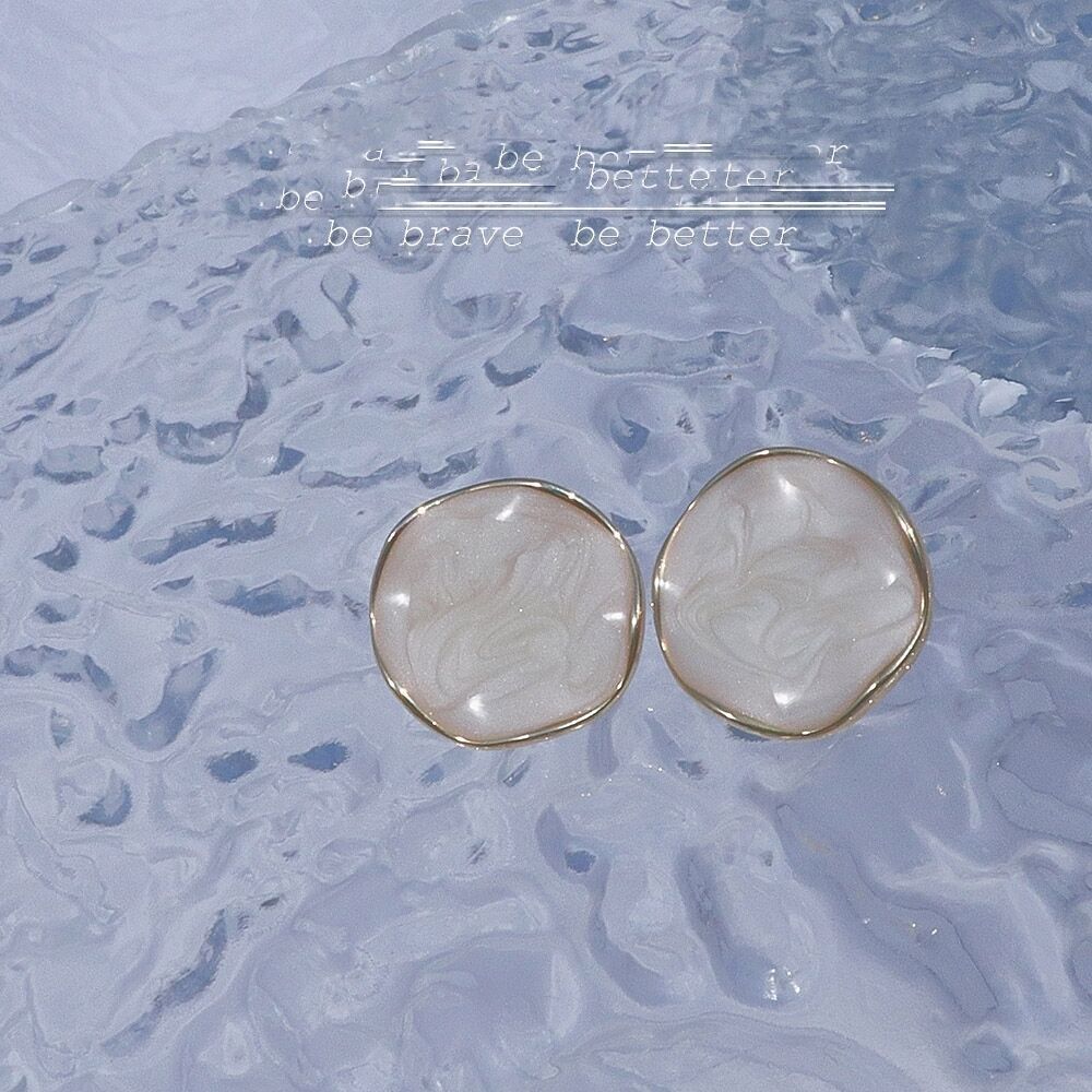 Wholesale of retro forest-style earrings in Dongdaemun, South Korea, featuring geometric and irregular oil-dripping earrings on Instagram details Picture