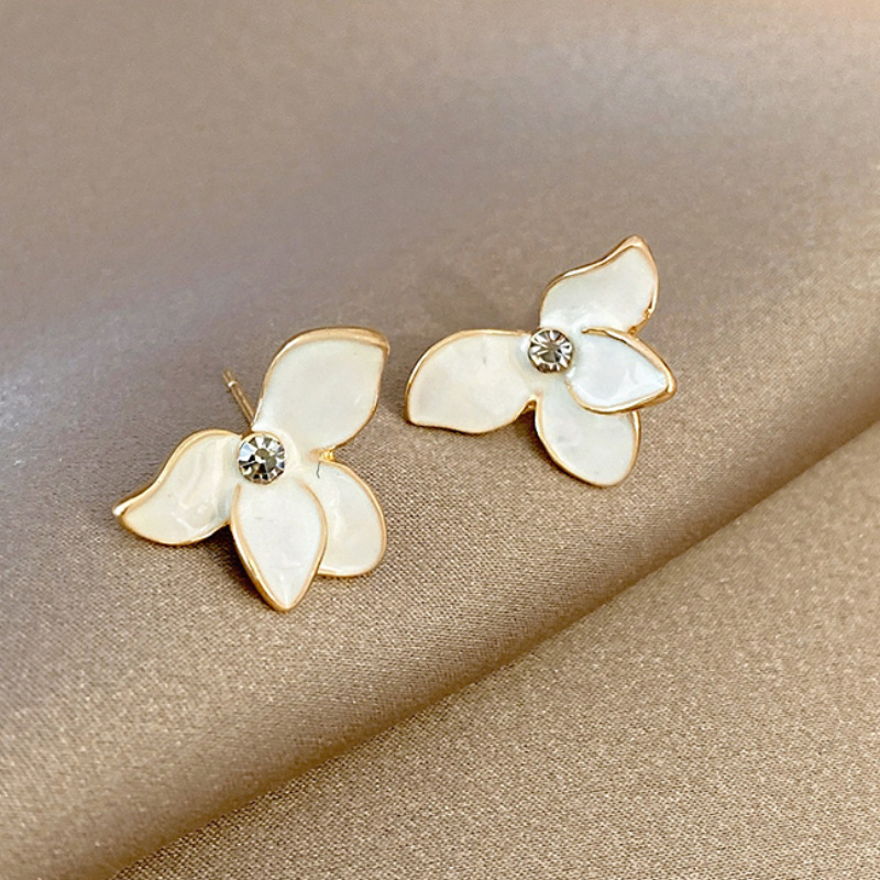 S925 Silver Needle Korean summer Fresh White petal Zircon new trendy trendy stud earrings for women details Picture