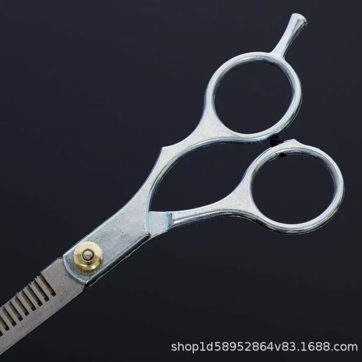 Factory direct sales of split scissors, hair clippers, flat scissors, tooth clippers, split scissors, bangs clippers, pet clippers, single-tail split scissors Application Scenario