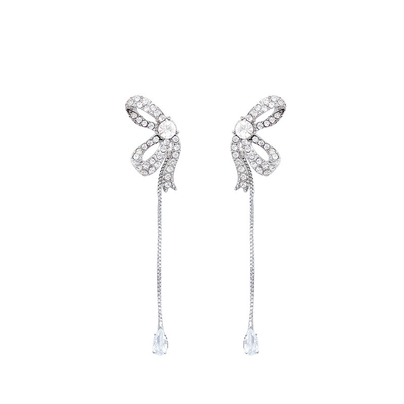 Korean-style bow, water drop tassel and diamond-encrusted earrings exude a light luxury and high-end charm, with a sweet and elegant temperament. The stud earrings are unique and versatile Item Picture