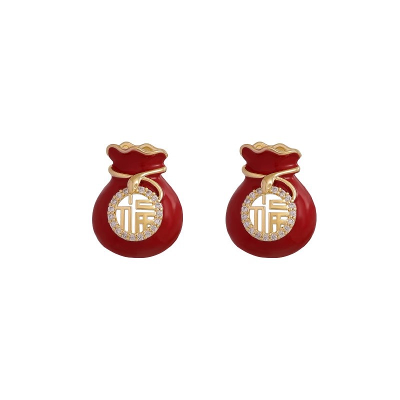Chinese-style red New Year festive "Fu" character earrings, a retro and stylish set of earrings with hollowed-out tassels Item Picture