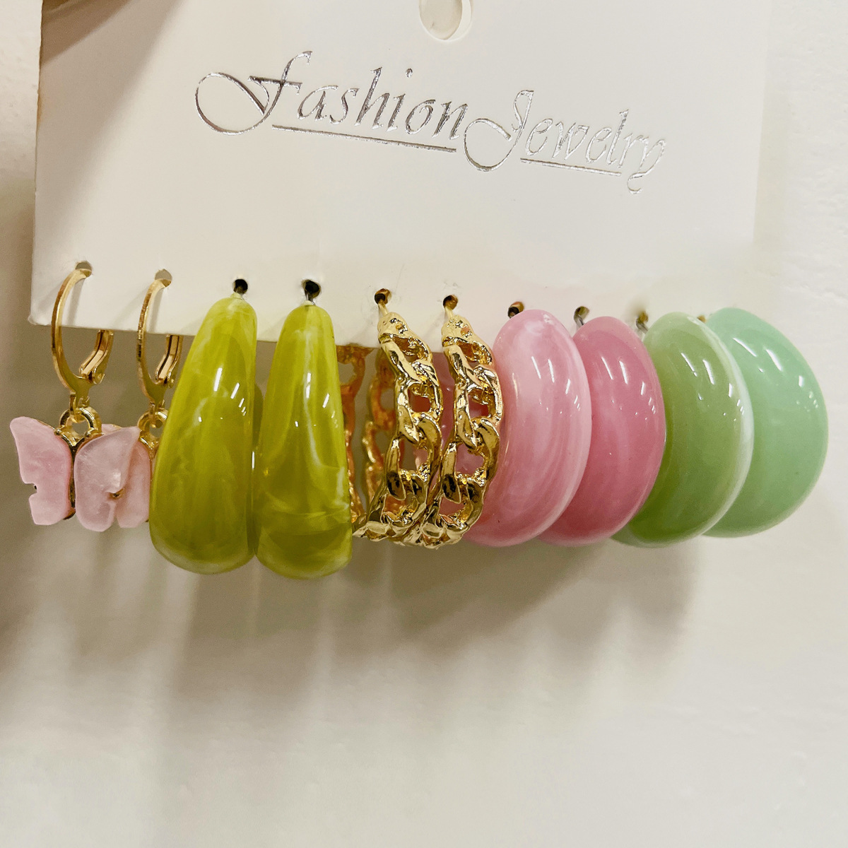 New cross-border acrylic butterfly earrings from Europe and America, creative circle C-shaped resin earrings set of 5 pieces chain earrings full figure