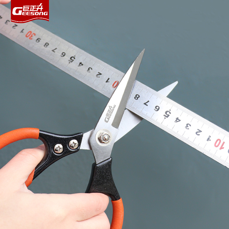 The new product of the labor-saving industrial scissors, the SK5 aluminum alloy powerful SK5 steel factory short-mouth large-head iron wire iron basin scissors, has been launched Application Scenario