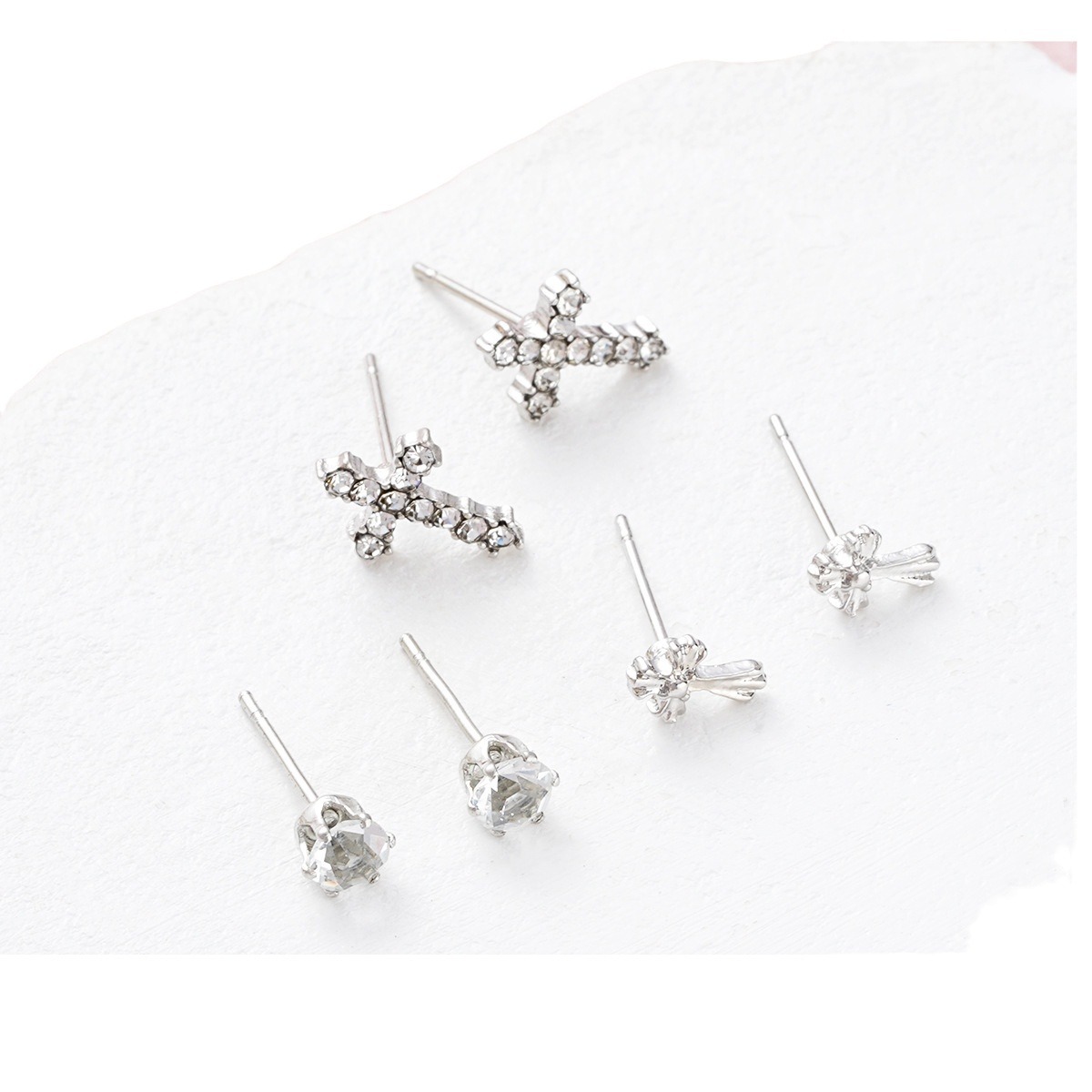 A fresh, fashionable, simple and compact 3-piece set of cross-border new exquisite diamond cross stud earrings Item Picture
