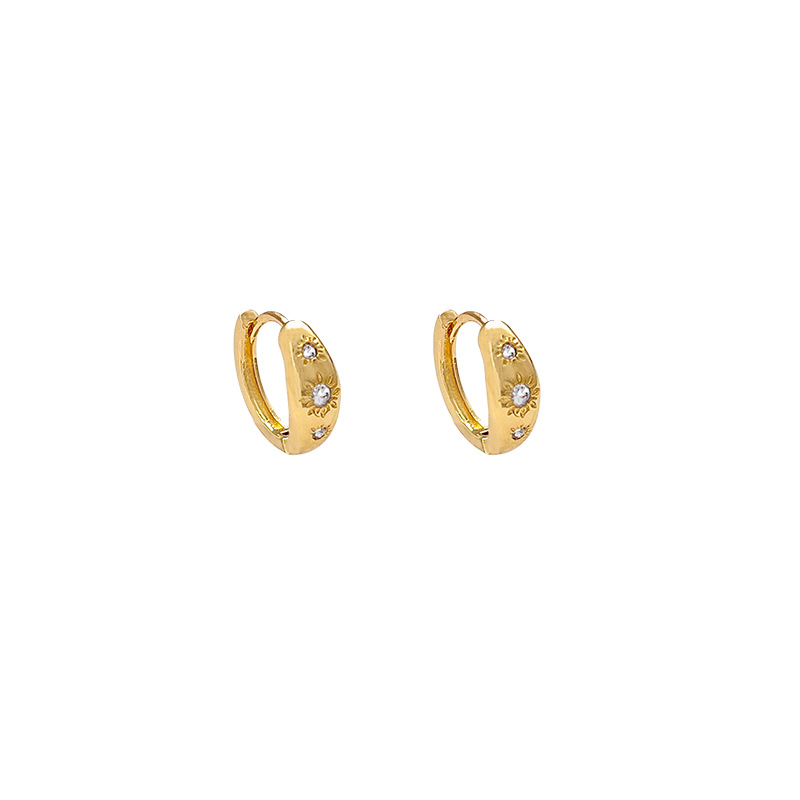 Golden small sun ear rings, simple diamond-encrusted ear buckles, cold style, retro and versatile earrings, personalized and elegant earrings wholesale Item Picture