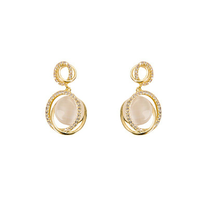 S925 Silver Needle cat's Eye Earrings, new trendy design, fashionable and versatile, niche design earrings, mid-length for women Item Picture