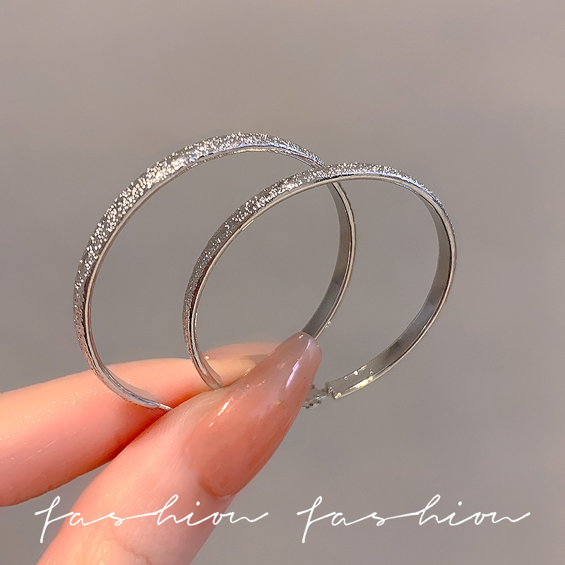 New Hong Kong-style large circle earrings, S925 silver needle, stylish Korean versatile ear rings and earrings, round earrings details Picture