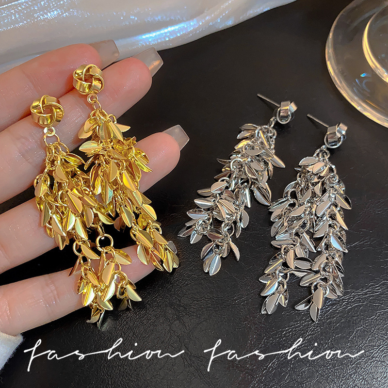 High-end wheat ear tassel long earrings, exquisite and light luxury European and American 2025 new style earrings, cold and elegant style earrings full figure