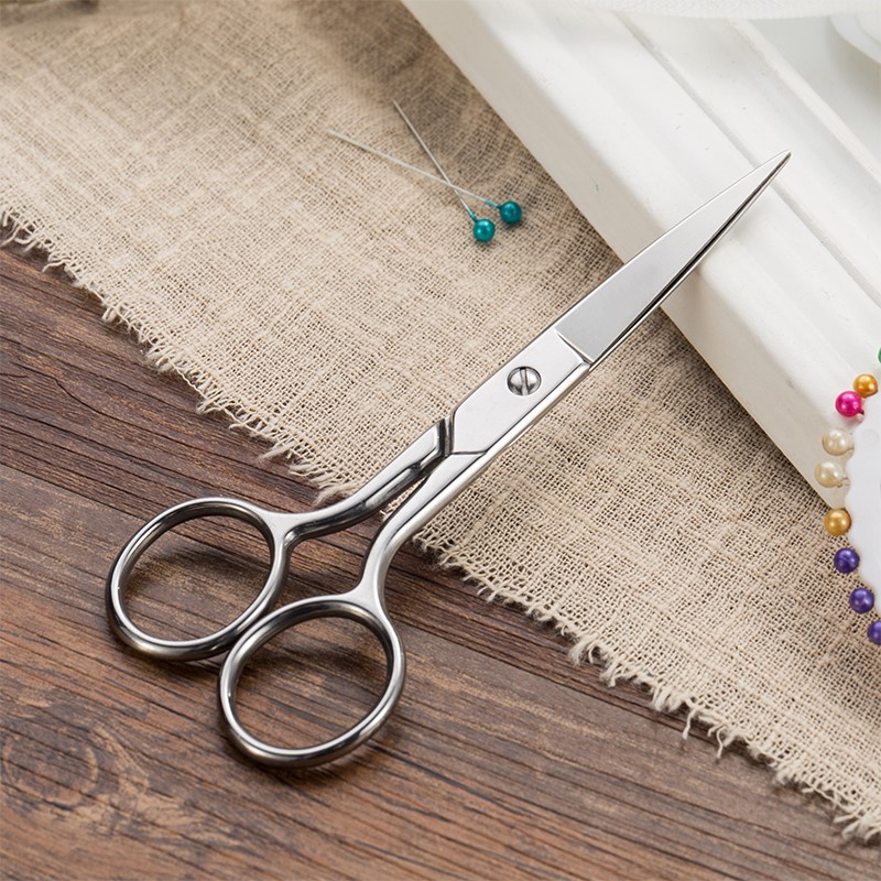 Xinyi scissors, embroidery scissors, thread scissors, small scissors, straight scissors, pointed scissors, civilian scissors, cross-stitch household scissors Item Picture