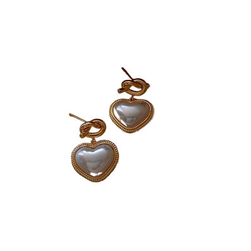S925 Silver Needle Pearl heart-shaped Knot Earrings, feminine charm, Korean versatile heart-shaped earrings and stud earrings Item Picture