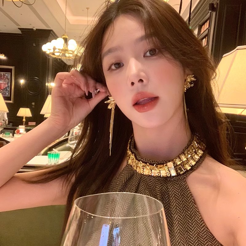 Moonlit Night Gilding ~ Metal petal tassel earrings, high-end and elegant earrings for women, grand and unique stud earrings paired with evening gowns full figure
