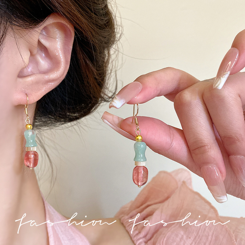 Retro bamboo joint jade earrings, niche design sense, high-end light luxury ancient-style earrings, new Chinese-style earrings, ear hooks, autumn and winter details Picture