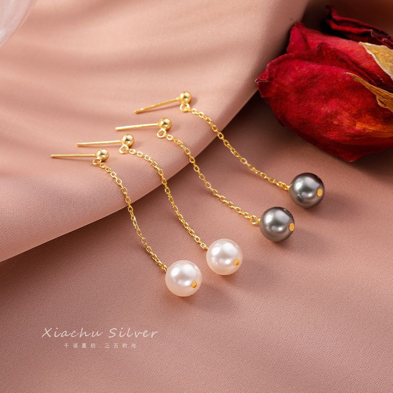 Long, niche and stylish pearl earrings with a high-end beaded design, versatile and a bestseller on the Internet full figure