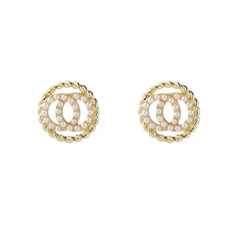 S925 silver needle simple small pearl circle ear stud earrings, versatile, elegant and with a niche design sense Item Picture