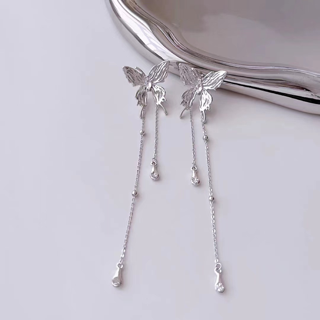 925 Silver needle liquid butterfly Earrings, exquisite, niche and high-end, fairy stud earrings, women's super fairy silver tassel earrings Application Scenario