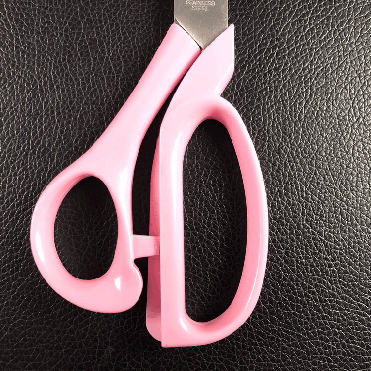 Quanxin Scissors, tailor scissors, clothing cutting and sewing scissors, large scissors, 8-inch and 9-inch sewing scissors, household and industrial scissors Application Scenario
