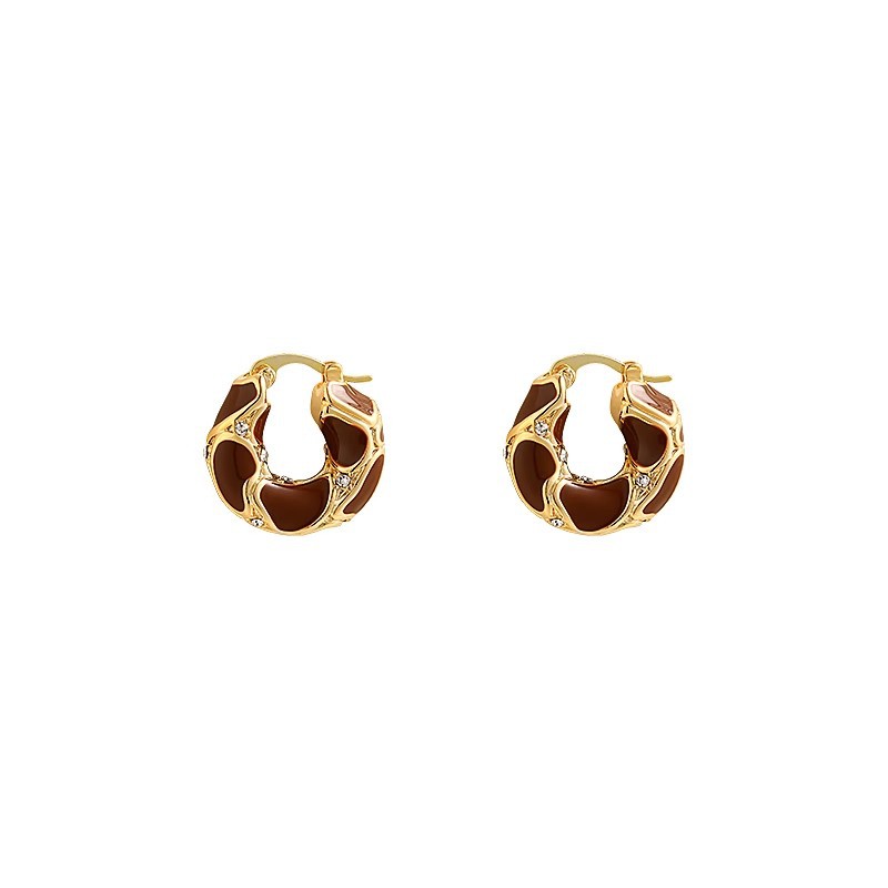 Retro Maillard tiger's eye earrings, Hong Kong style stud earrings, 2025 new bestseller earrings, with a unique design sense Item Picture