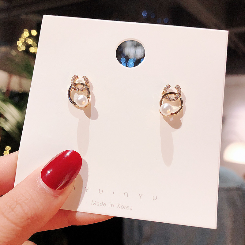 925 Silver Needle C-shaped pearl Mini Chanel style Women's short fashionable stud earrings Factory Direct Sale from Dongdaemun, South Korea full figure