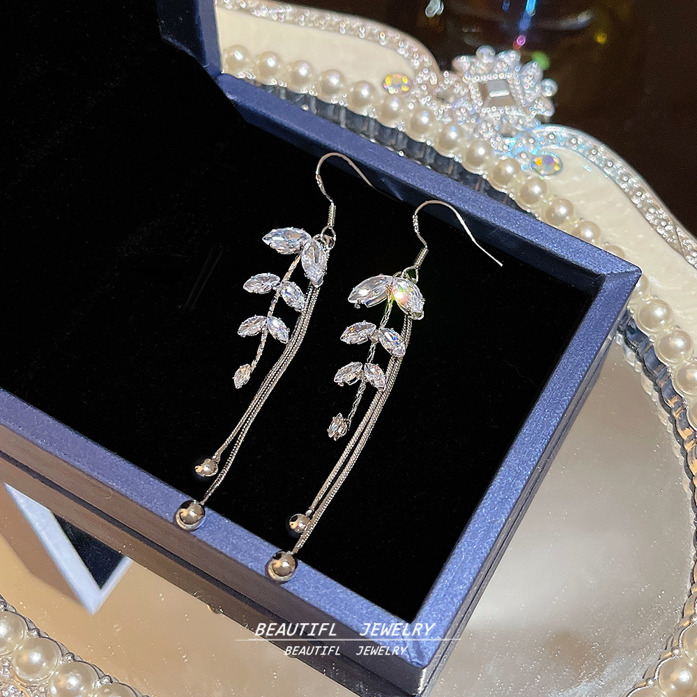 Personalized design wheat ear zircon tassel earrings, light luxury and high-end style, long earrings, fashionable and versatile earrings for women Specification drawing