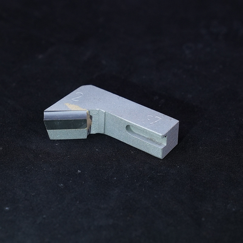 The manufacturer supplies chamfering tools, 150-degree bevel pipe tools, CNC inserts, turning tools, and welding turning tools details Picture