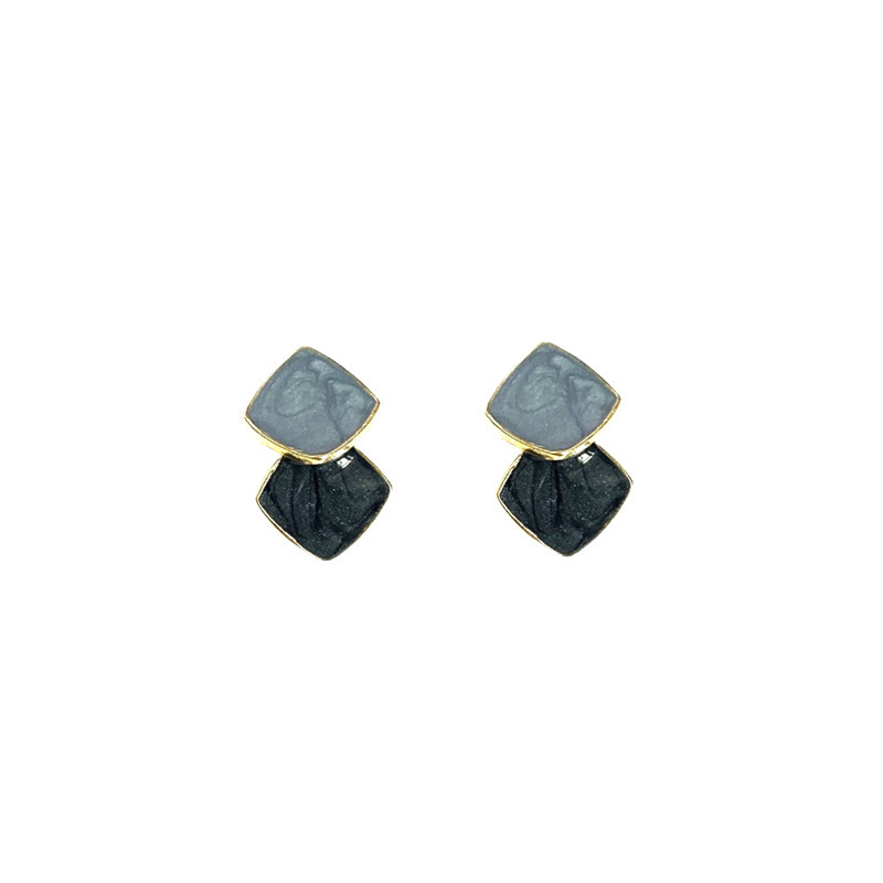 925 Silver Needle earrings for women, geometric drip glaze, simple and small stud earrings, versatile, a new type of Korean elegant and popular ear accessory Item Picture