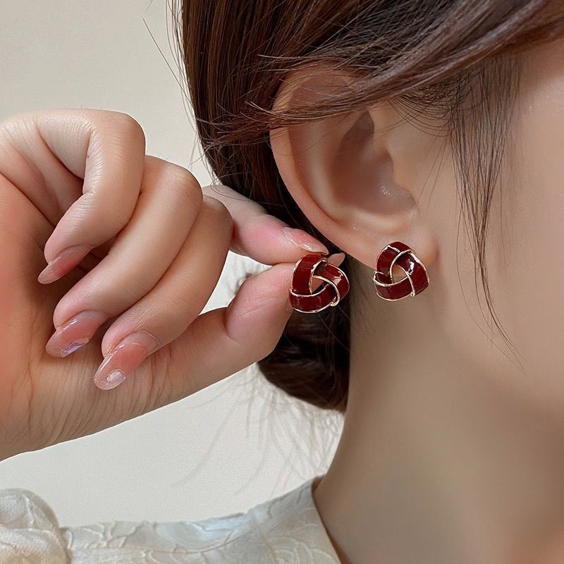 925 Silver Needle oil-dripping triangular earrings, versatile, fashionable and individual stud earrings, high-end geometric earrings wholesale Specification drawing