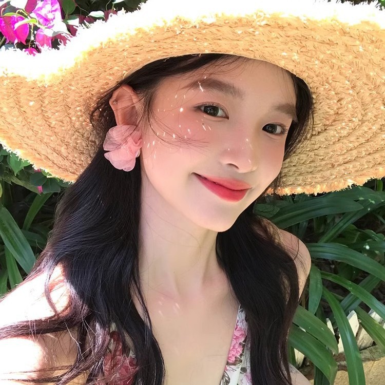 Pink sweet and elegant organza flower earrings for women, summer seaside travel photo earrings, round and square face quality earrings Specification drawing